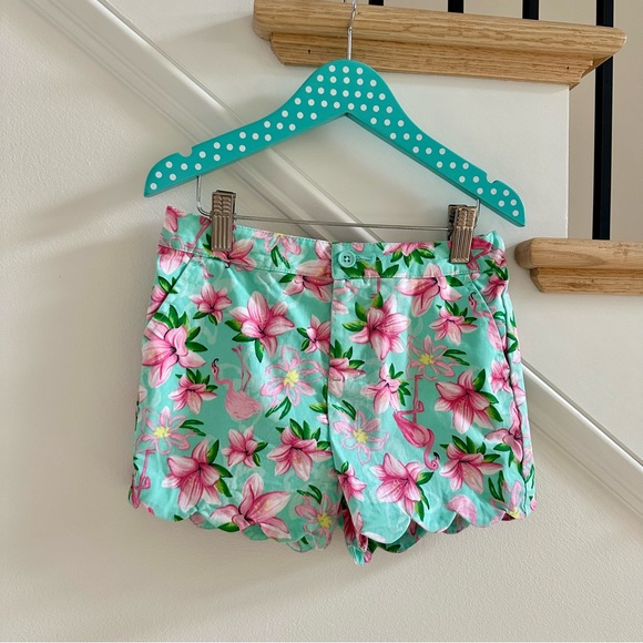 Crown & Ivy Girls Printed Scallop Shorts, Size 6 - Picture 2 of 8